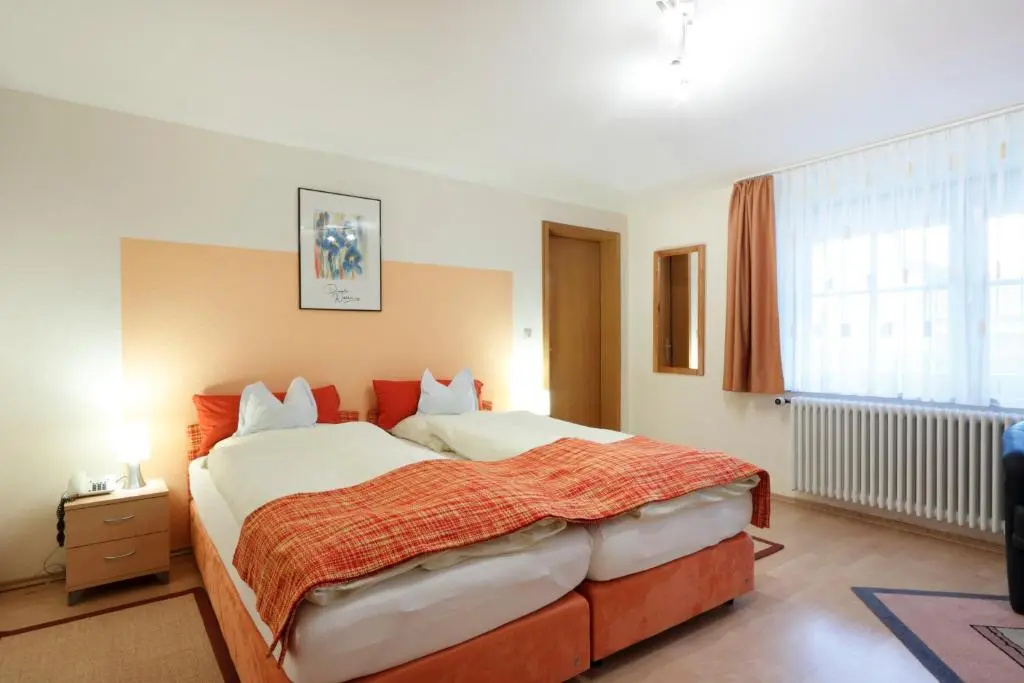 Hotel Pension Stern - Chambres