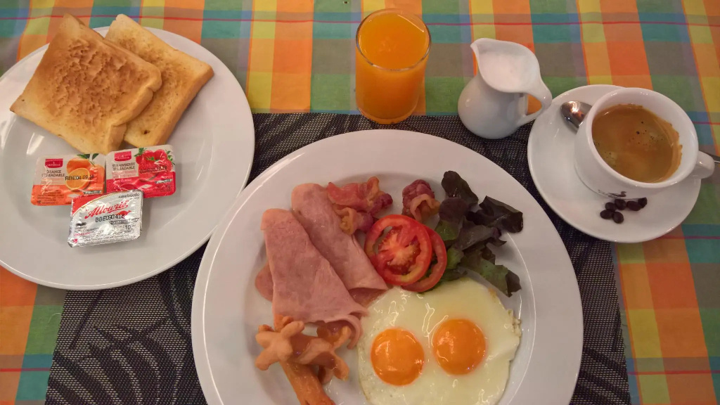 Pipikuku Hotel & Restaurant - Général