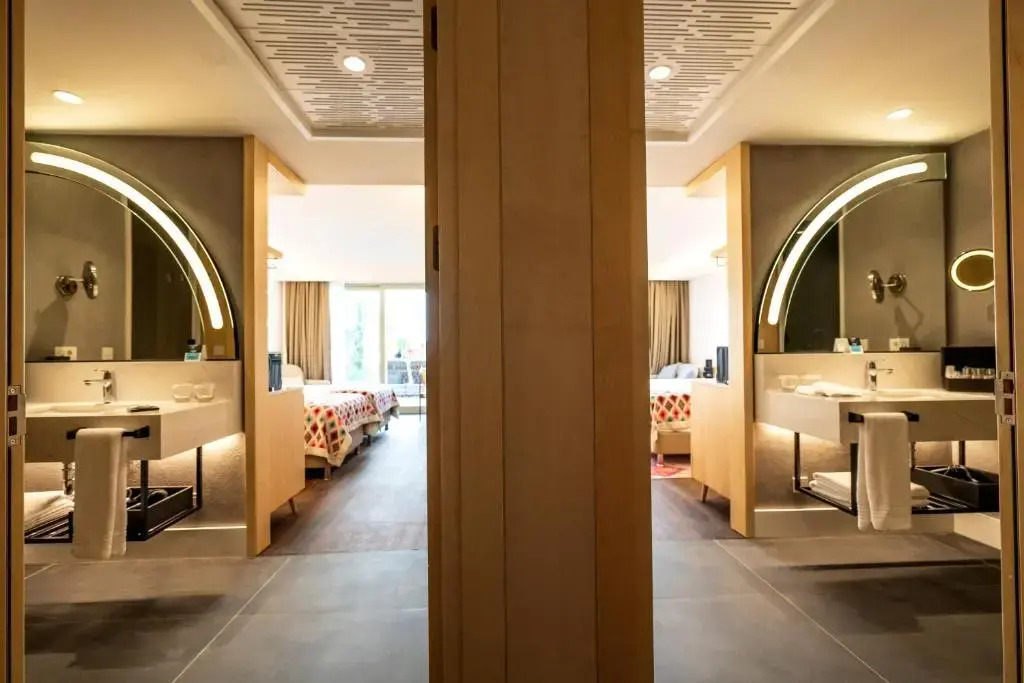 Lara Barut Collection image rooms