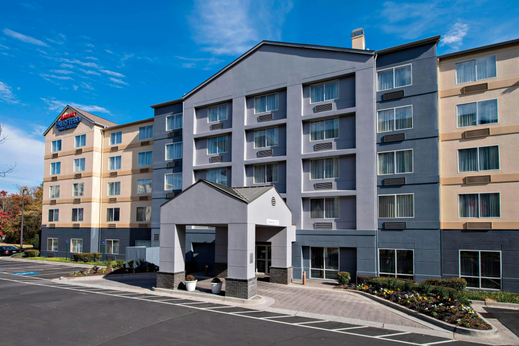 Fairfield Inn and Suites by Marriott Perimeter Center
