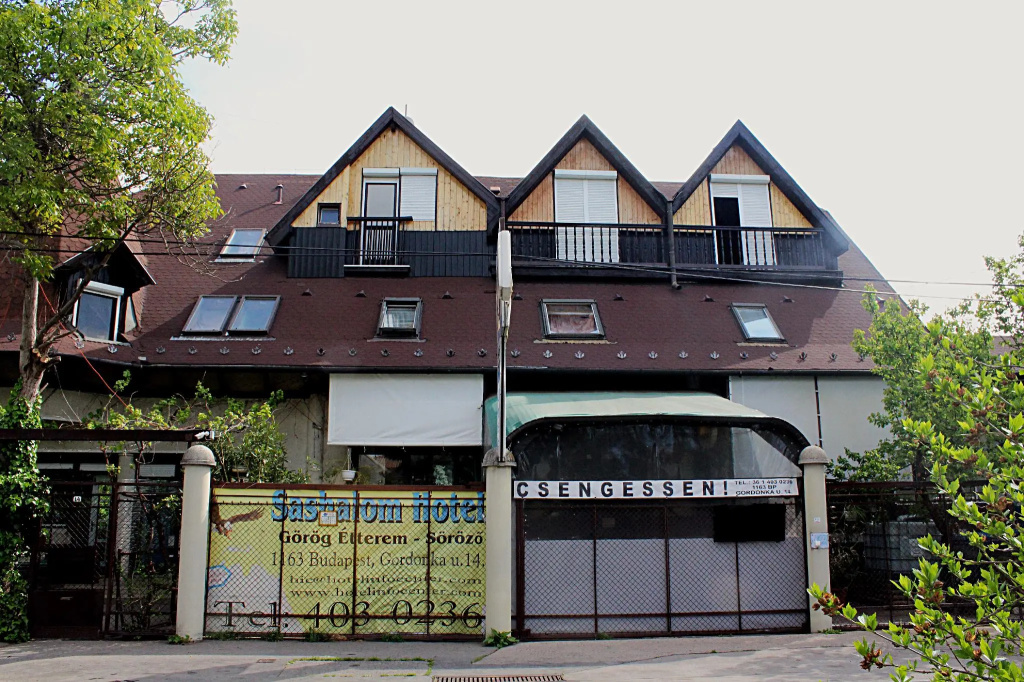 Sashalom Hotel — фото