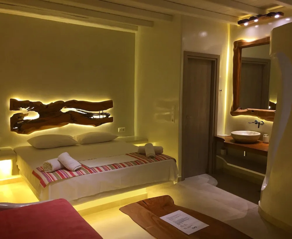 Eternal Suites — 6