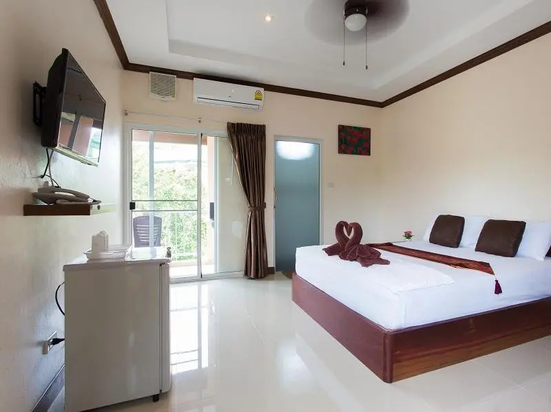 Standard Double room (full double bed)