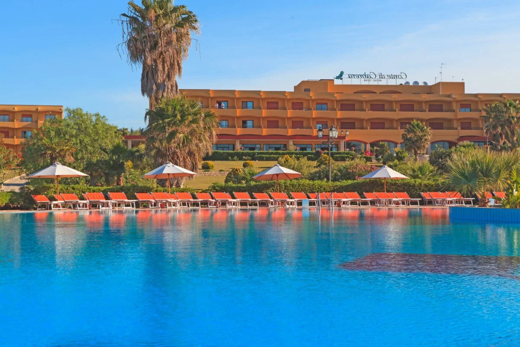 Conte Di Cabrera Hotel Club