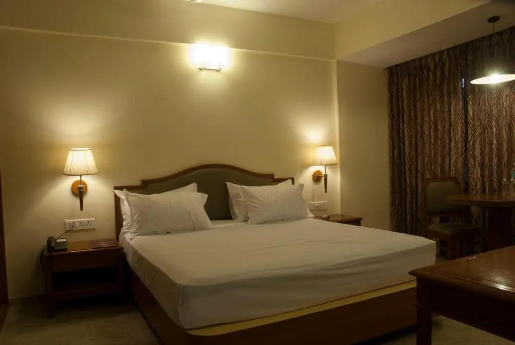 Standard Double Club room (full double bed)