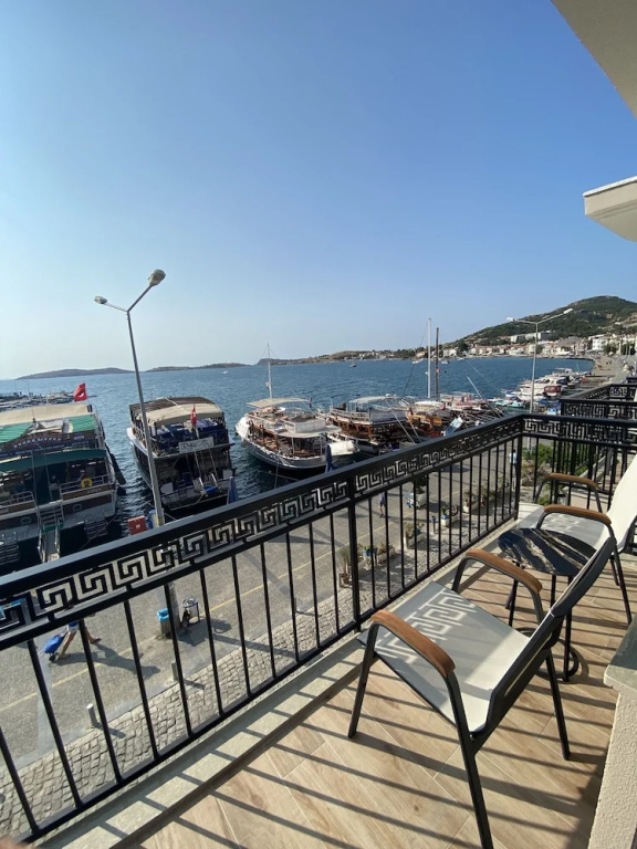 Standard Double room with sea view (full double bed)