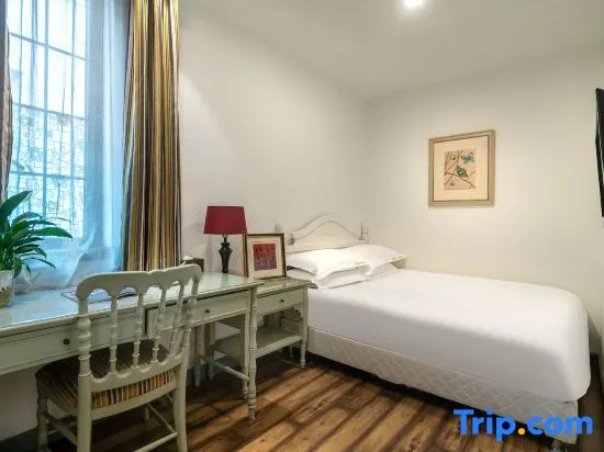 Privilege room