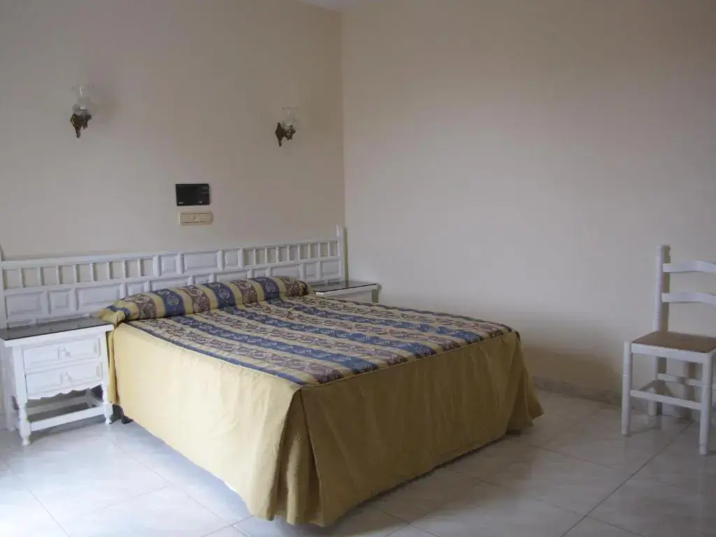 Economy Double room (full double bed)