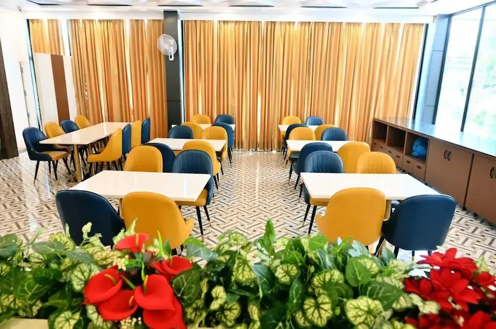 Hotel photo 12