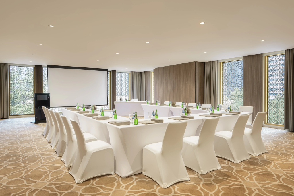 Voco Doha West Bay Suites an IHG hotel, Доха, Катар мініатюра 24
