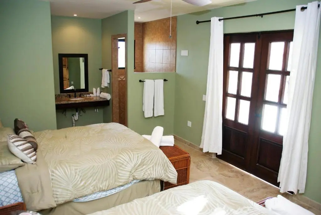 The Cerritos Beach Inn - Chambres