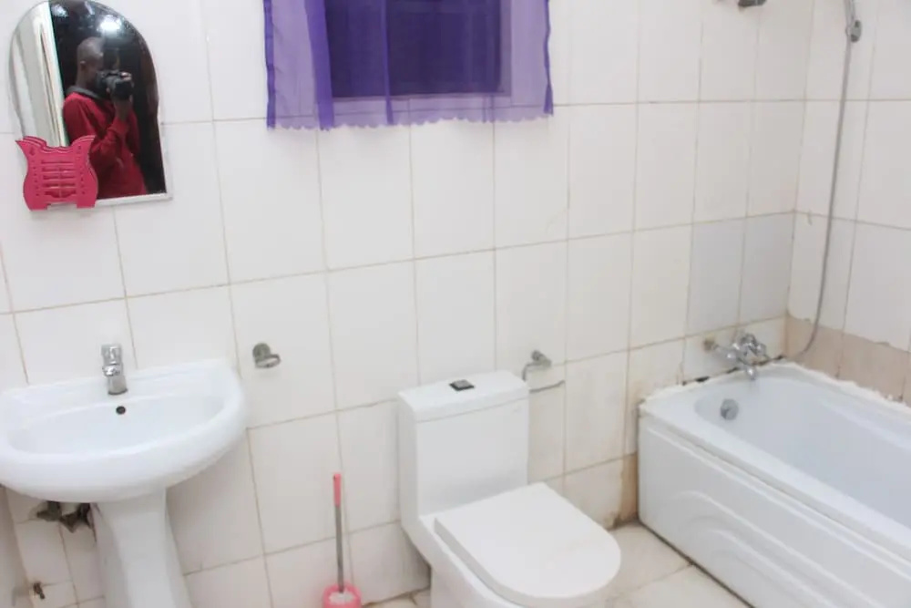 Deluxe Double room (full double bed)