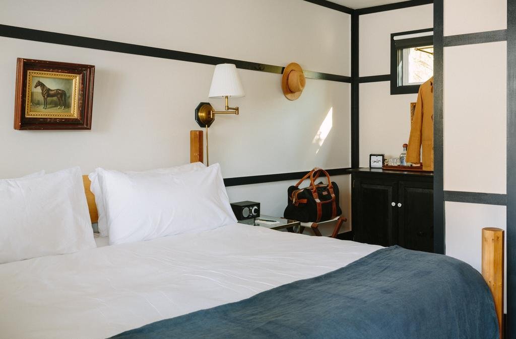 Brentwood Hotel by null Brentwood Hotel by null