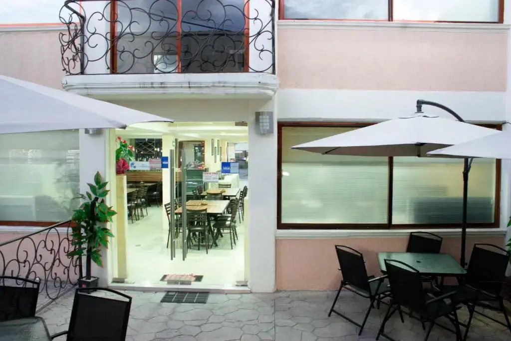 Hotel Tlaxcala - фото 9
