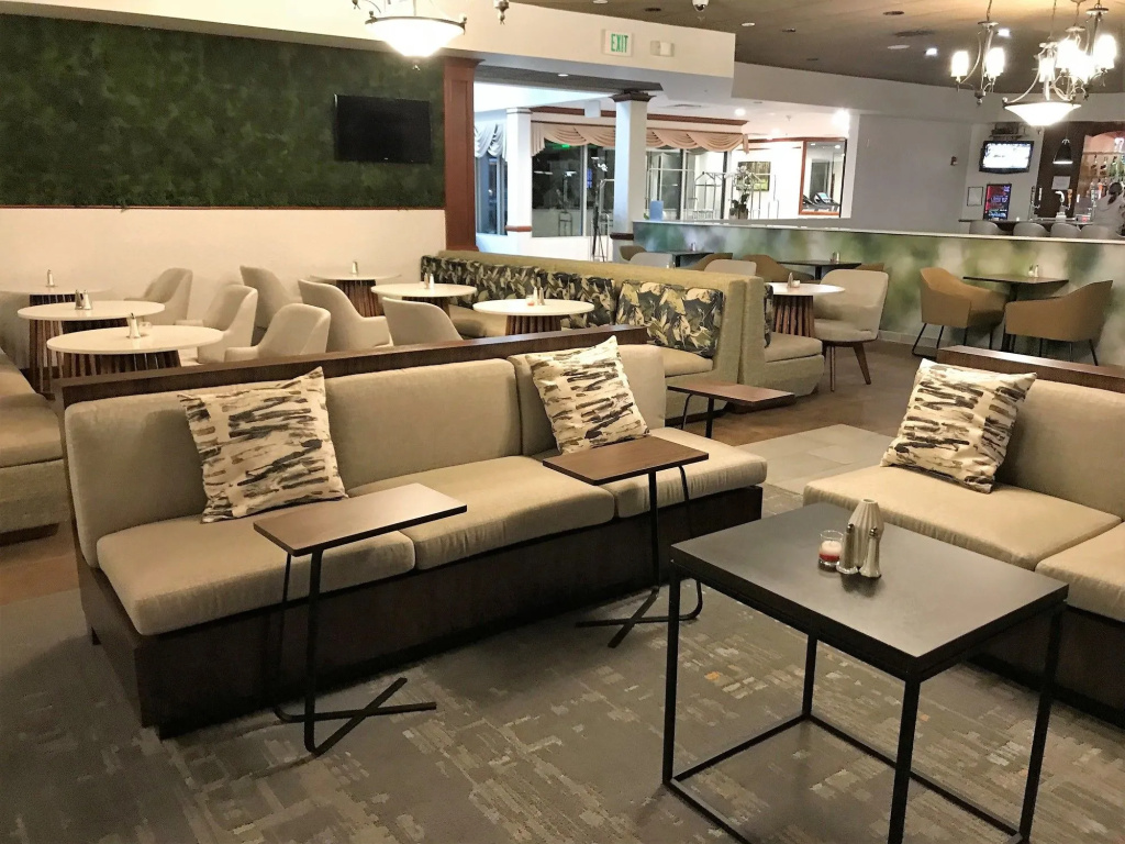 Hotel photo 12