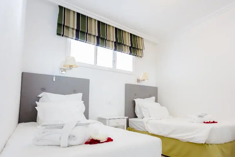 Atlantic Sun Beach - Chambres