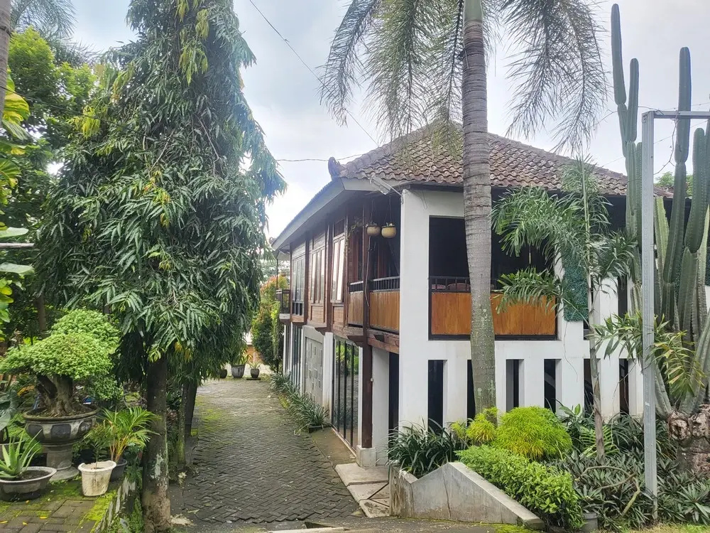 RedDoorz Syariah Near Wisata Durensewu Pandaan