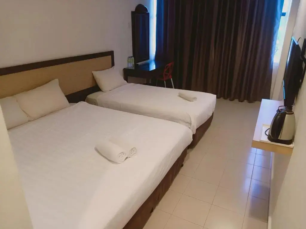 Superior Triple room
