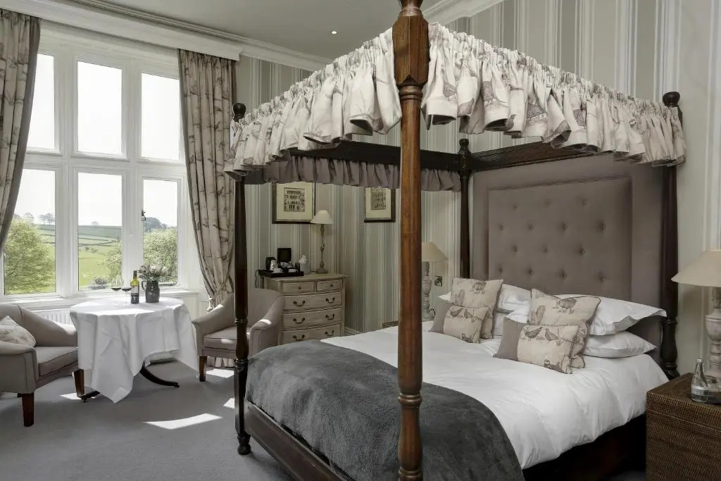Falcon Manor Hotel - Chambres