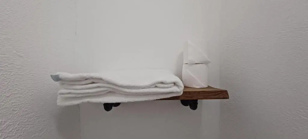 Standard Double room with sea view (full double bed)