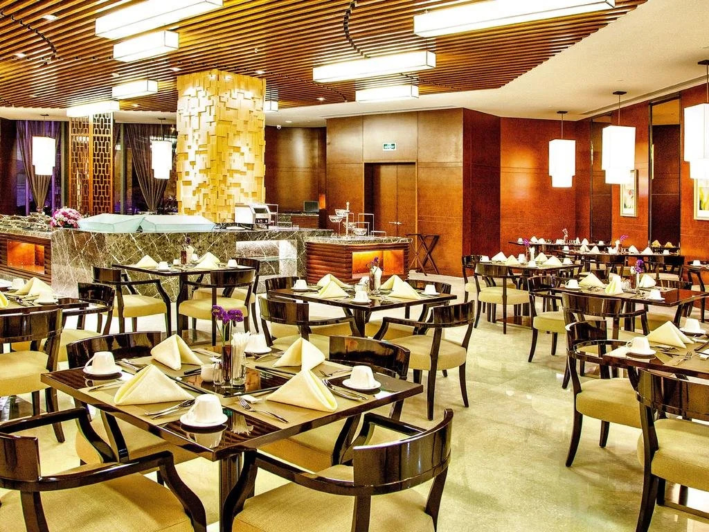 Regalia Hotel - фото 12
