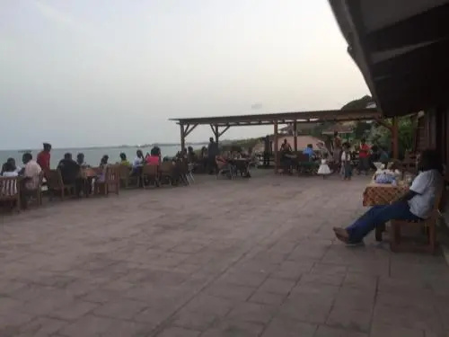 Beach & Waterfront