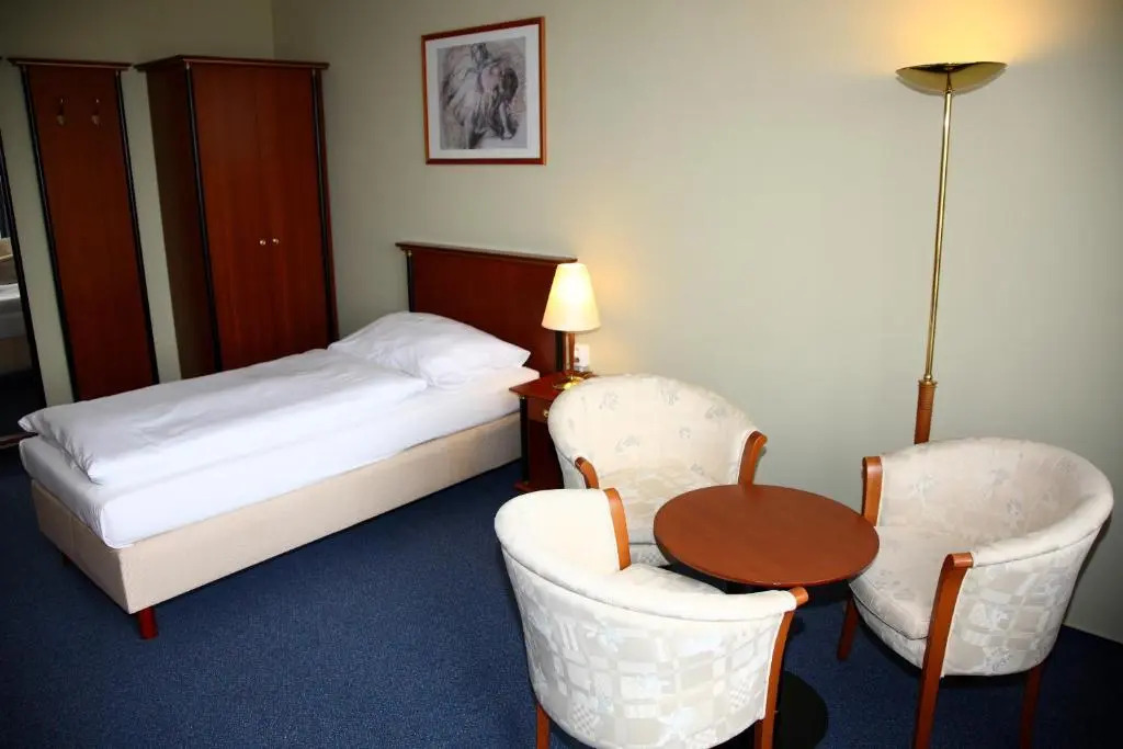 標準三人間連露台