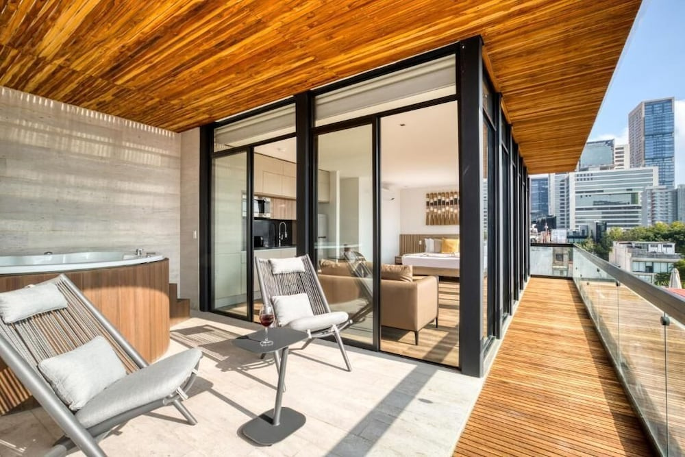 Superior Apartment