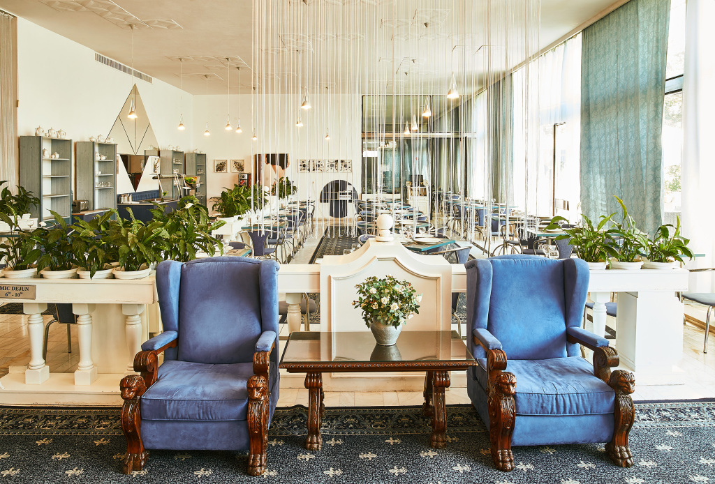 Hotel Continental Drobeta-Turnu Severin by null