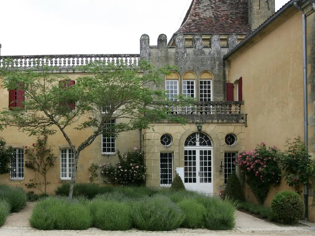 Voir la photo 2 — Les Gites du Chateau Mont d Onel