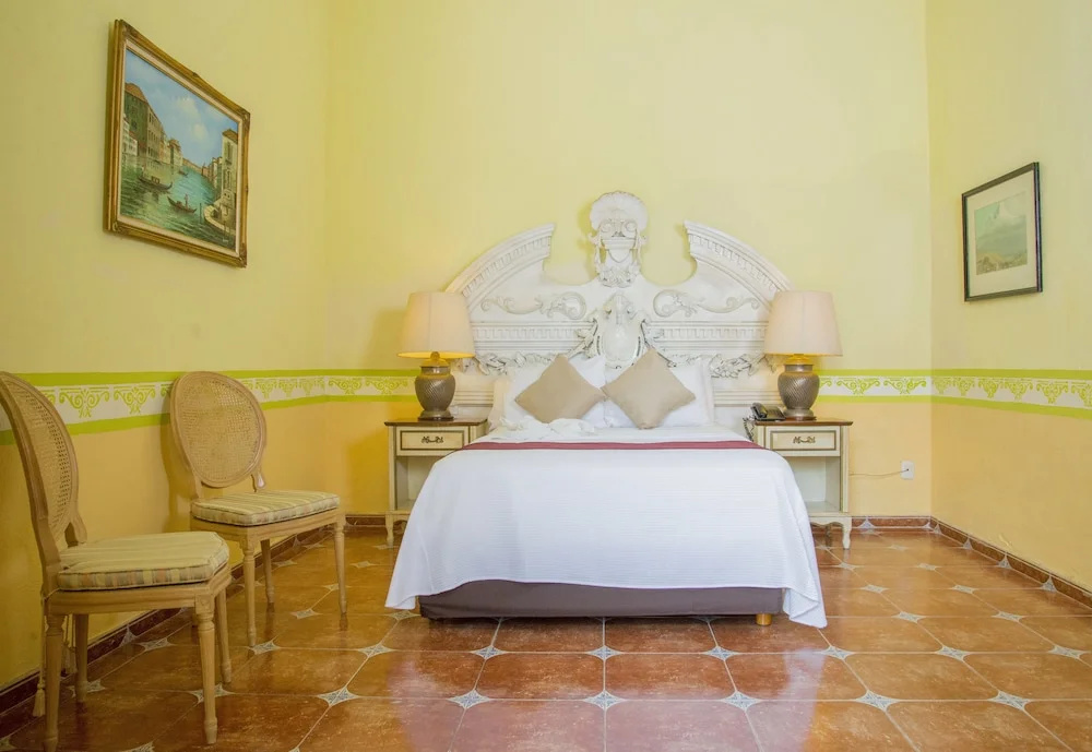 Standard Double room (full double bed)