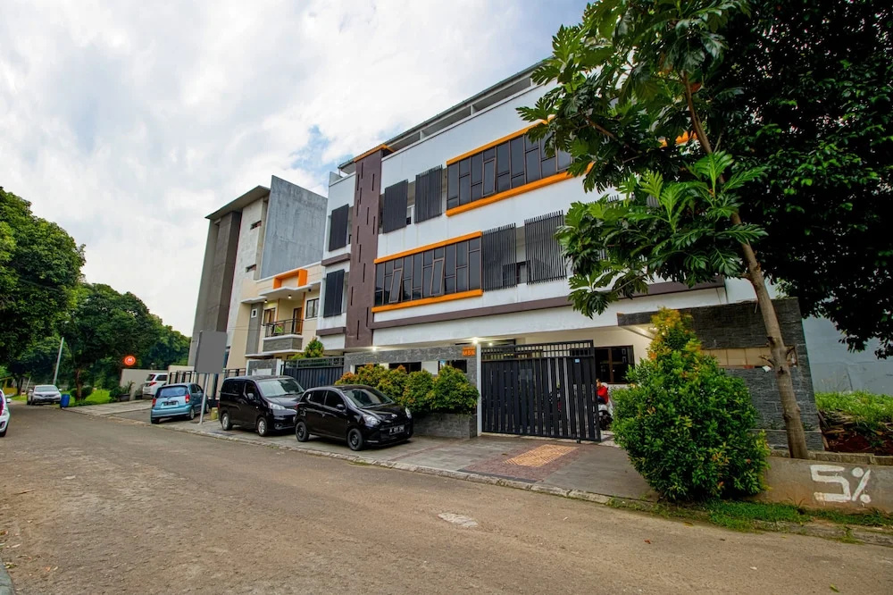 Aira Rooms Anggrek Serat BSD