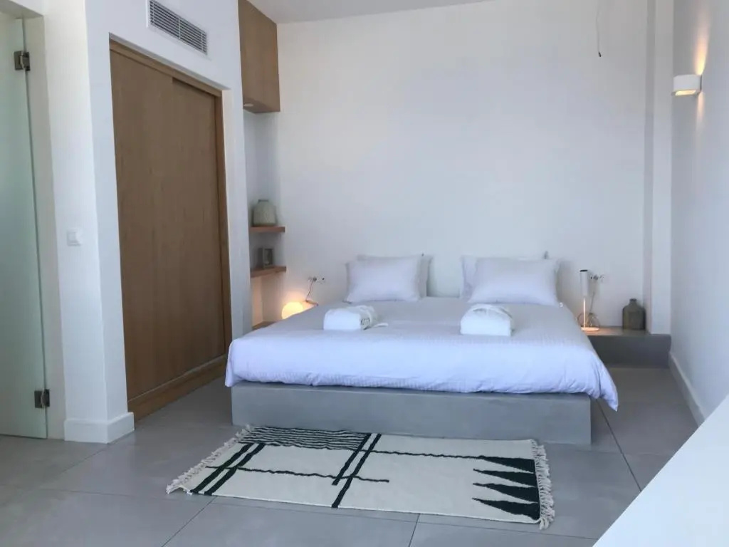 Suite with view