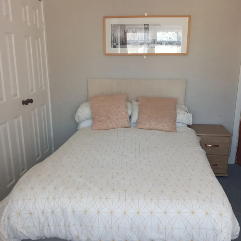 Comfort Double room (full double bed)