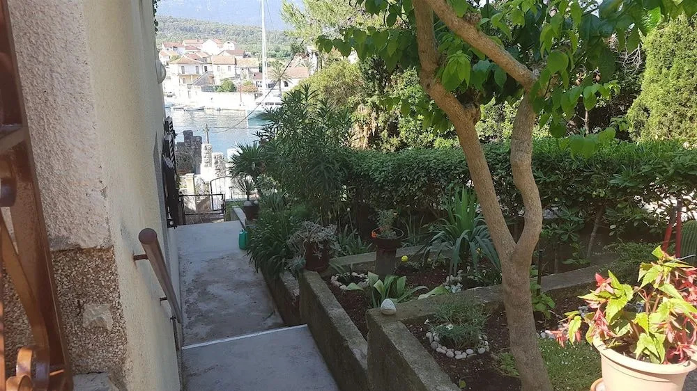 Apartment Lidija