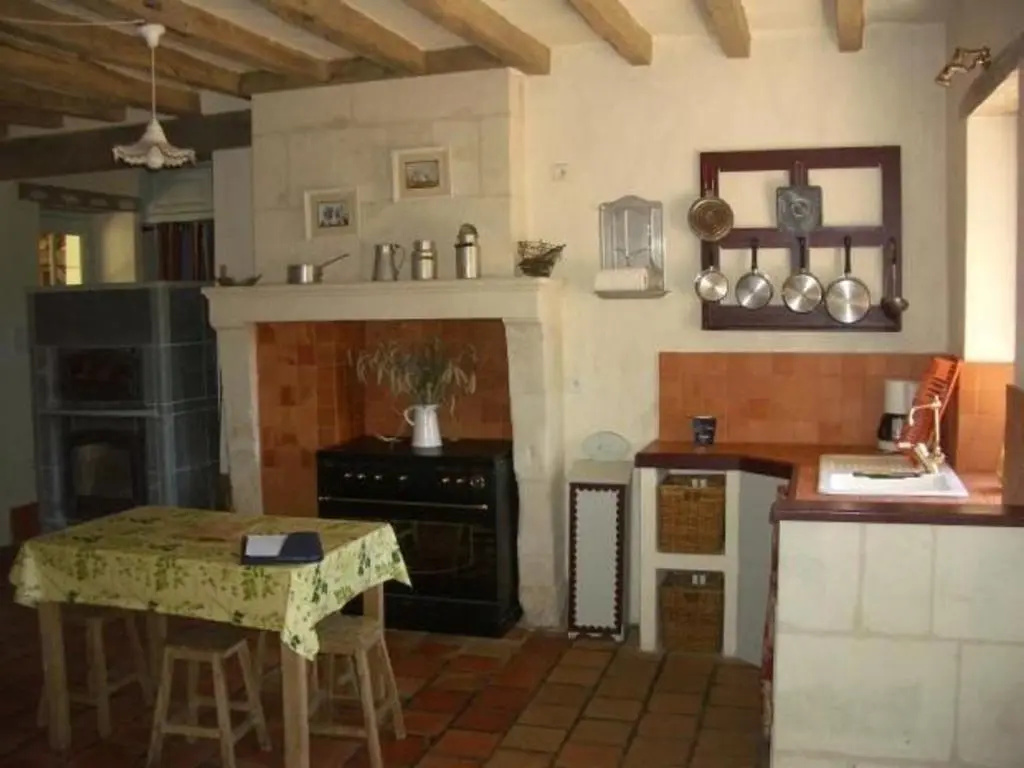 Afficher la photo 8 — Gîte Saint-Pierre-du-Lorouër, 5 pièces, 8 personnes - FR-1-410-164