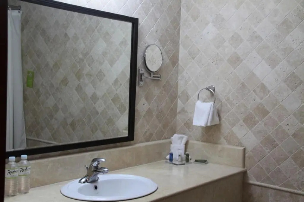 Radisson Colon 2000 Hotel & Casino at Cruise Port & Duty Free Mall - Chambres