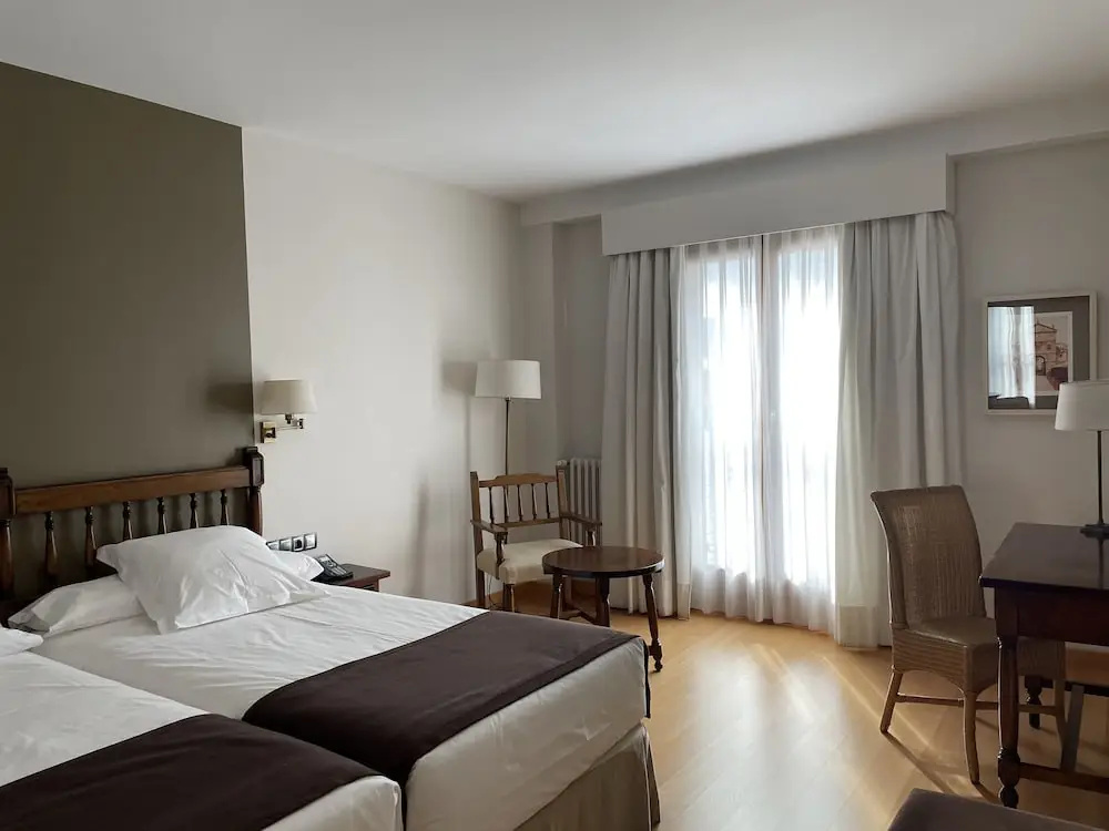 Parador de Puebla de Sanabria - Chambres