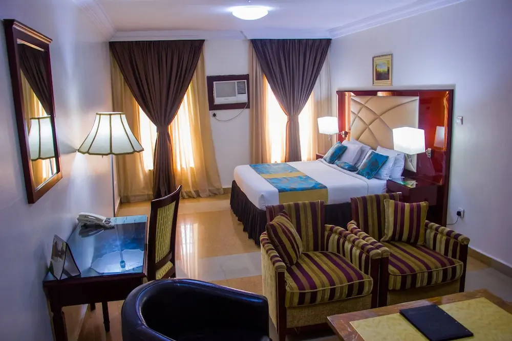 Junior Suite
