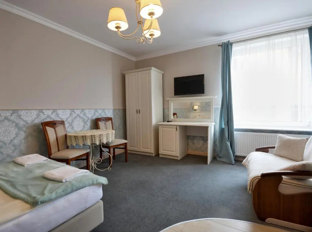 Standard Double room (full double bed)
