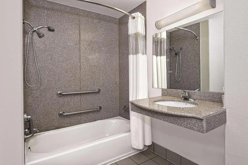 La Quinta Inn & Suites by Wyndham Stephenville - Chambres