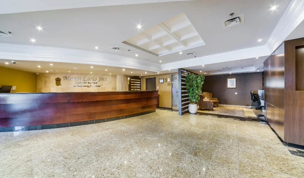 Monte Carlo Inn Airport Suites - Général