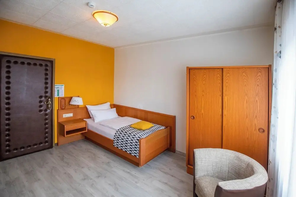 Economy Single room with balcony