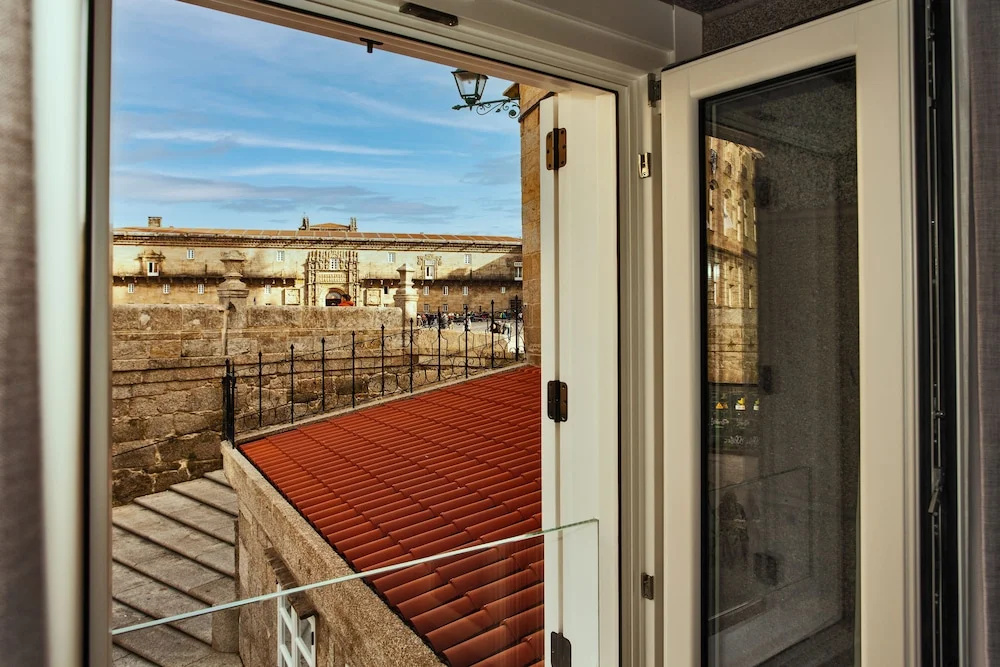Balcony & Terrace