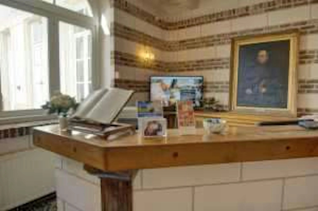 Voir la photo 2 — Hôtel de l'Univers