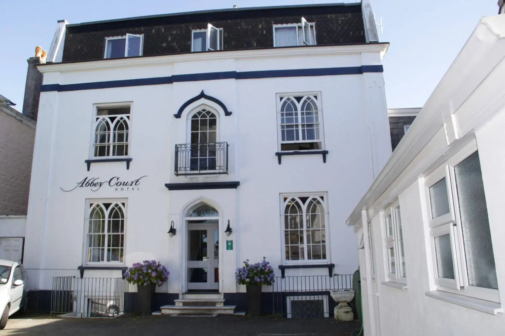 Abbey Court Hotel