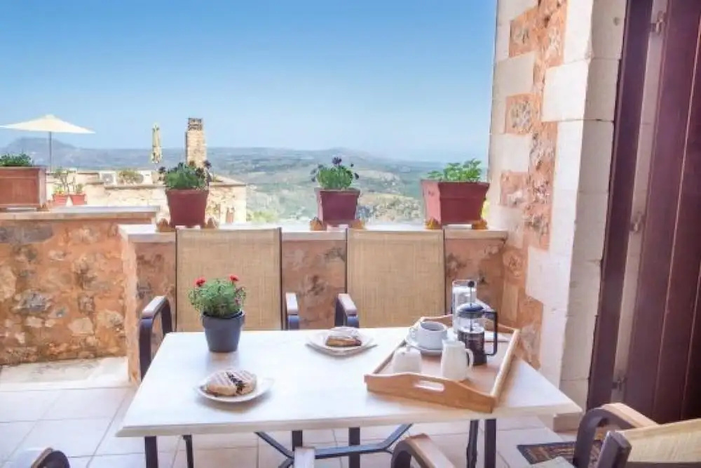 Samonas Traditional Villas Red Villa Fliskouni - 90m Maisonette