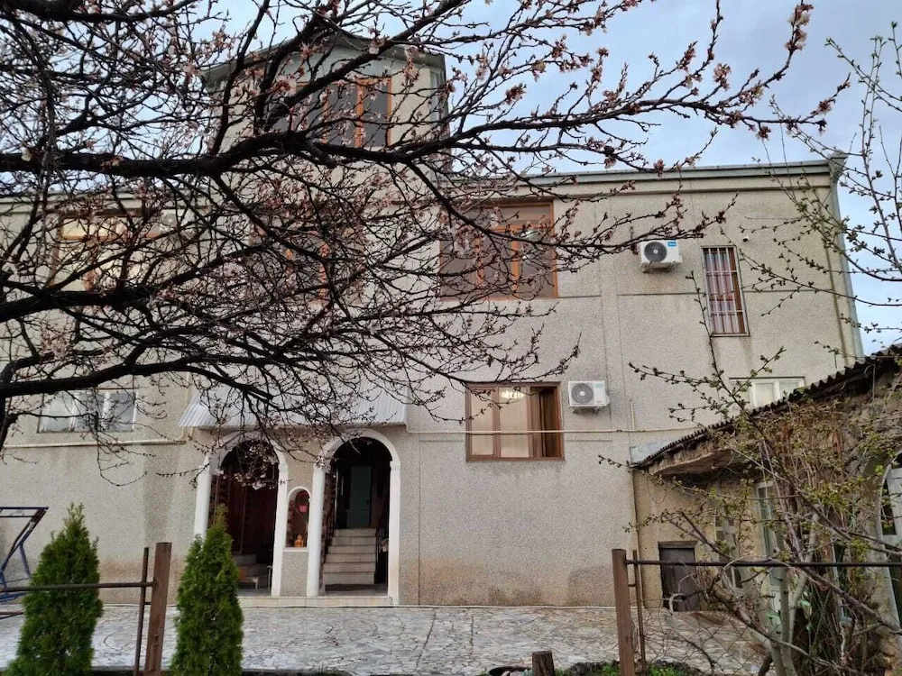 Yerevan Guesthouse