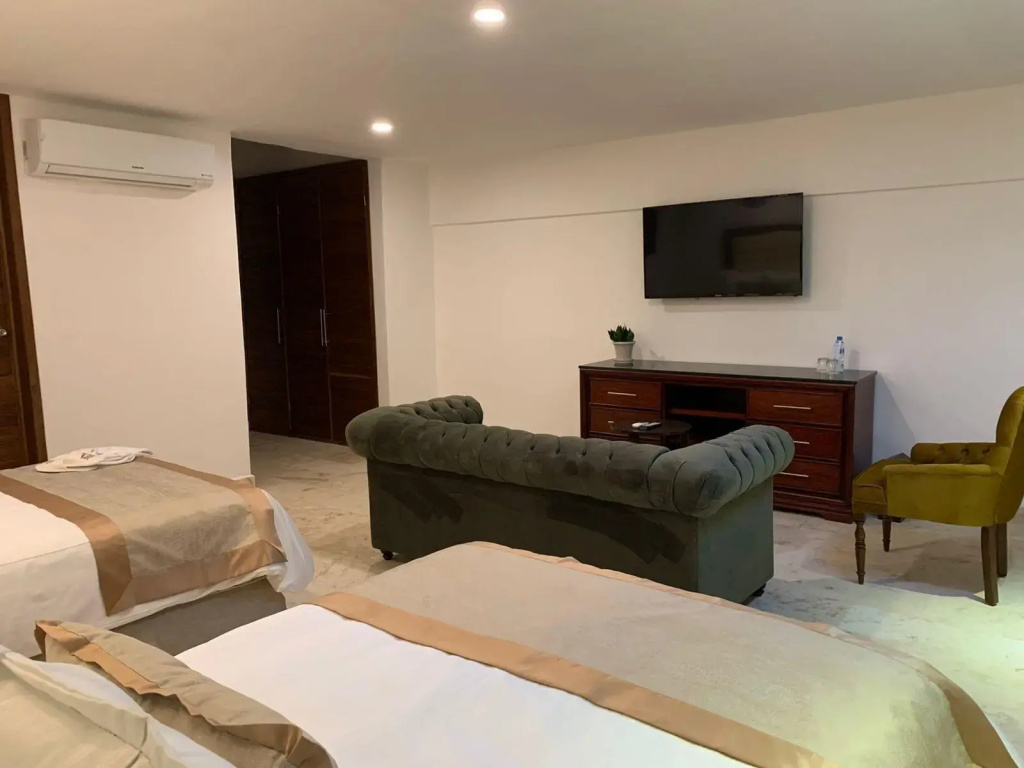 Hotel photo 7