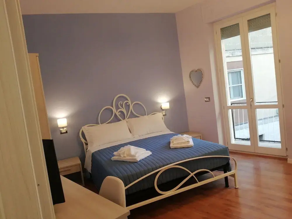 Deluxe Suite with balcony